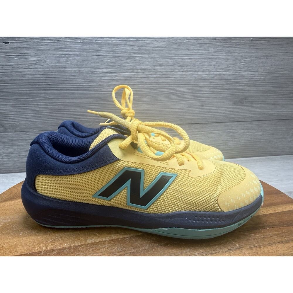 Youth 2.5 New Balance 996 Tennis Size Blue Sneakers